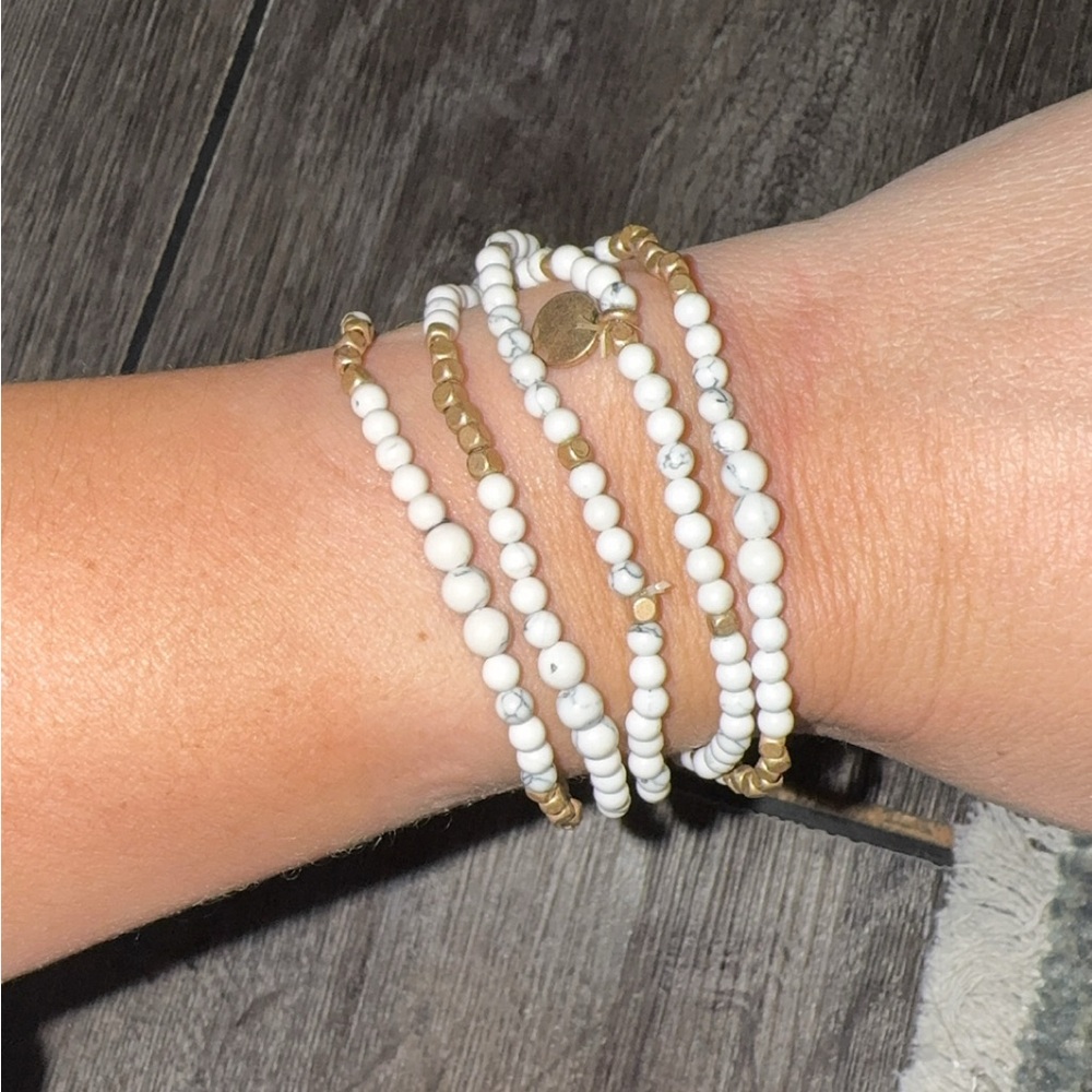 Target White and Gold Beaded Bracelet